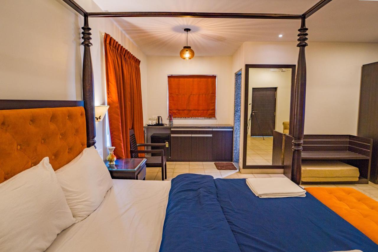 Marine Studios By Le Pension Stays Marmagao Экстерьер фото